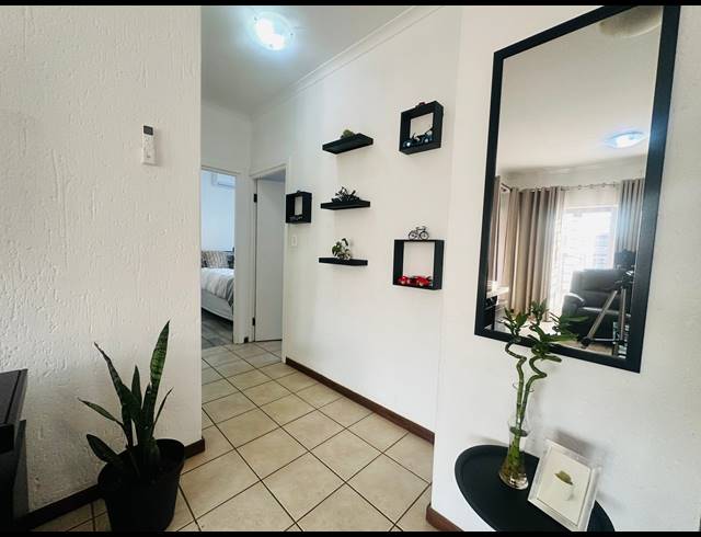 2 BEDROOM TOWNHOUSE TO LET IN BROADACRES